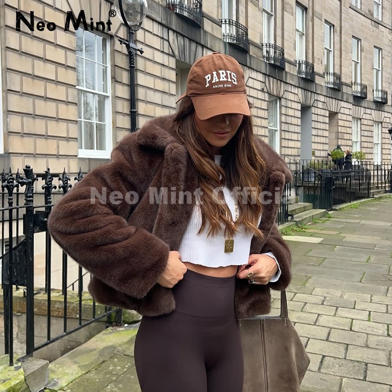 Streetwear Girl Brand - Neo Mint Cool Sokak Modası Kahverengi