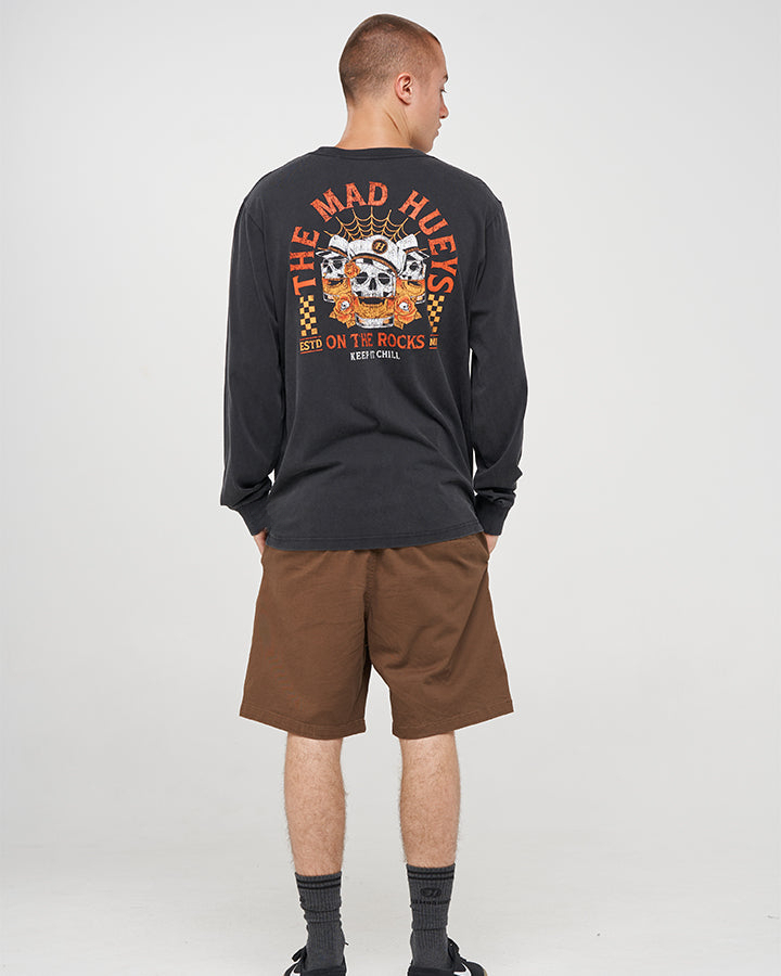 On The Rocks Skull Sailor Fish - Streetwear Brand Vintage incelemesi ve fiyatı